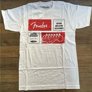 FENDER Electric Instrument White Tee black and red Guitar graphics Sz Sm